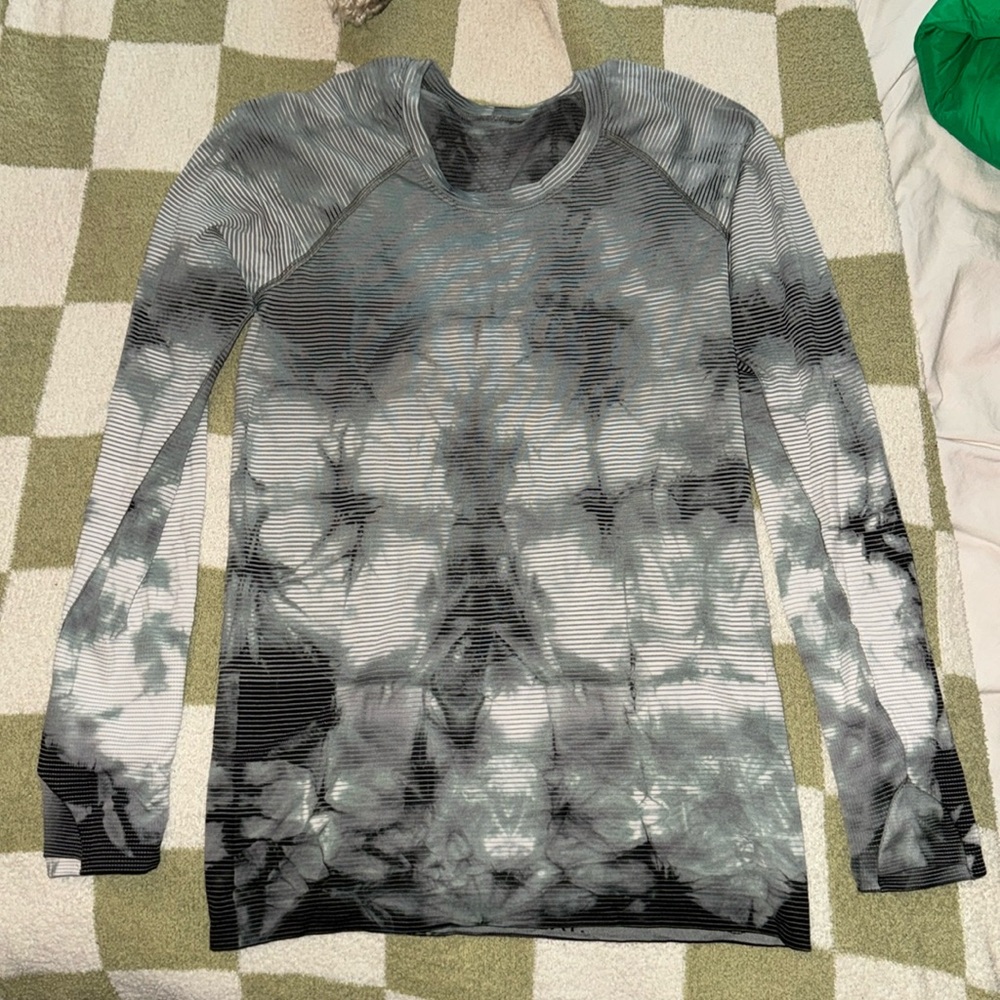 Lululemon Swiftly Tech Long Sleeve